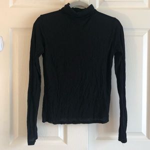 Lightweight black turtleneck